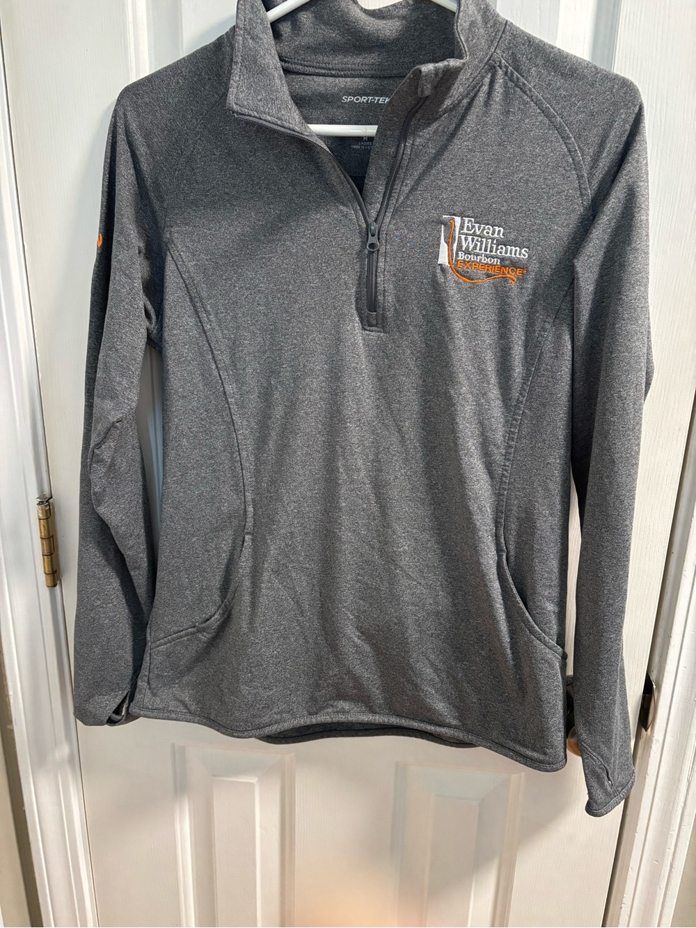 Sport-Tek Gray Evan Williams Half-Zip Pullover ladies medium EUC